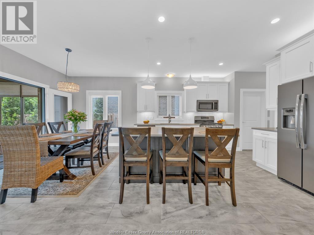 Photo 13 of 797 Heritage Road, Kingsville ON