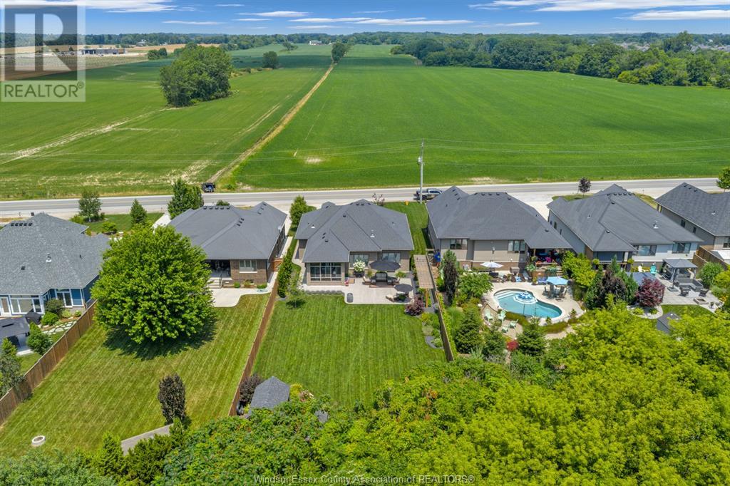 Photo 44 of 797 Heritage Road, Kingsville ON