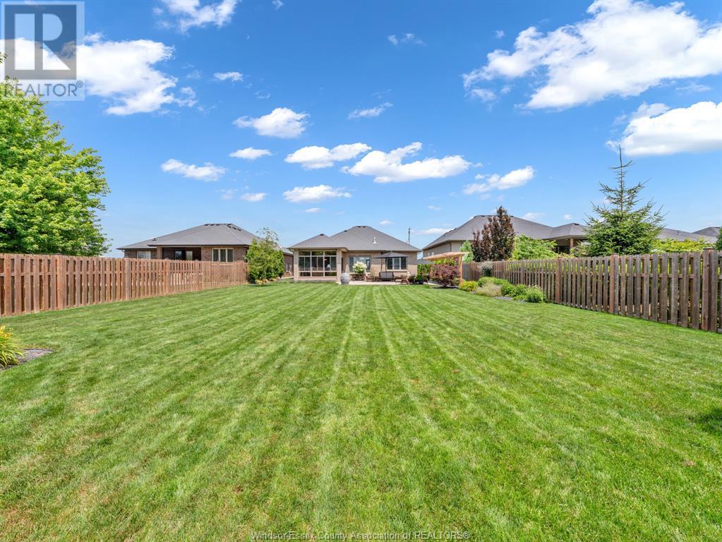 Photo 40 of 797 Heritage Road, Kingsville ON