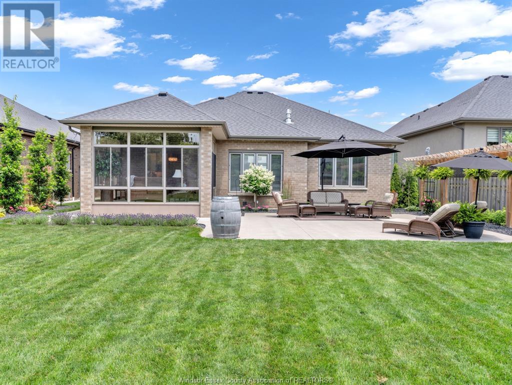 Photo 35 of 797 Heritage Road, Kingsville ON