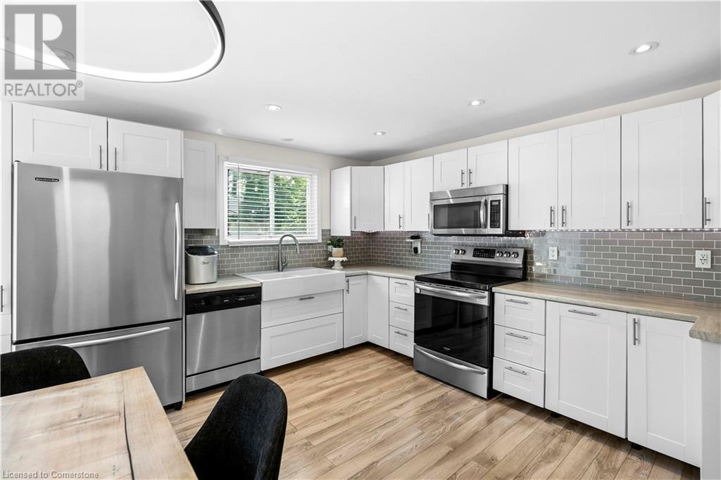 Photo 13 of 55 East 22nd Street, Hamilton ON