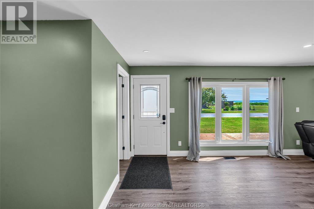 Photo 5 of 86 Bayview Drive, Shrewsbury ON