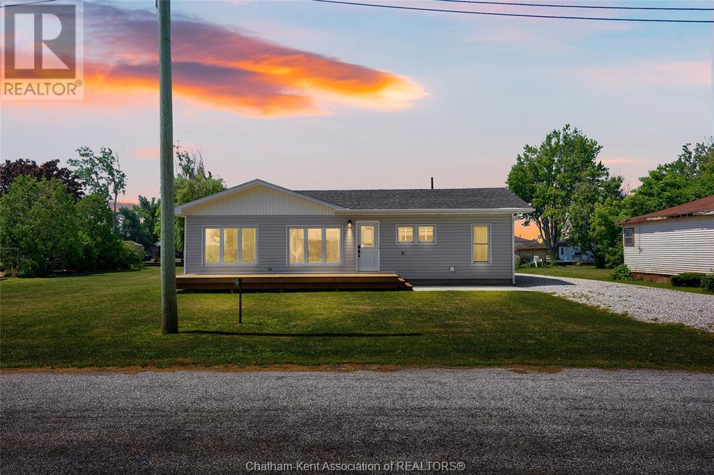 Photo 2 of 86 Bayview Drive, Shrewsbury ON