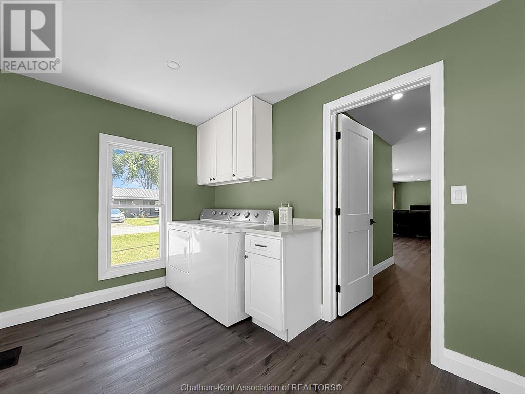 Photo 23 of 86 Bayview Drive, Shrewsbury ON