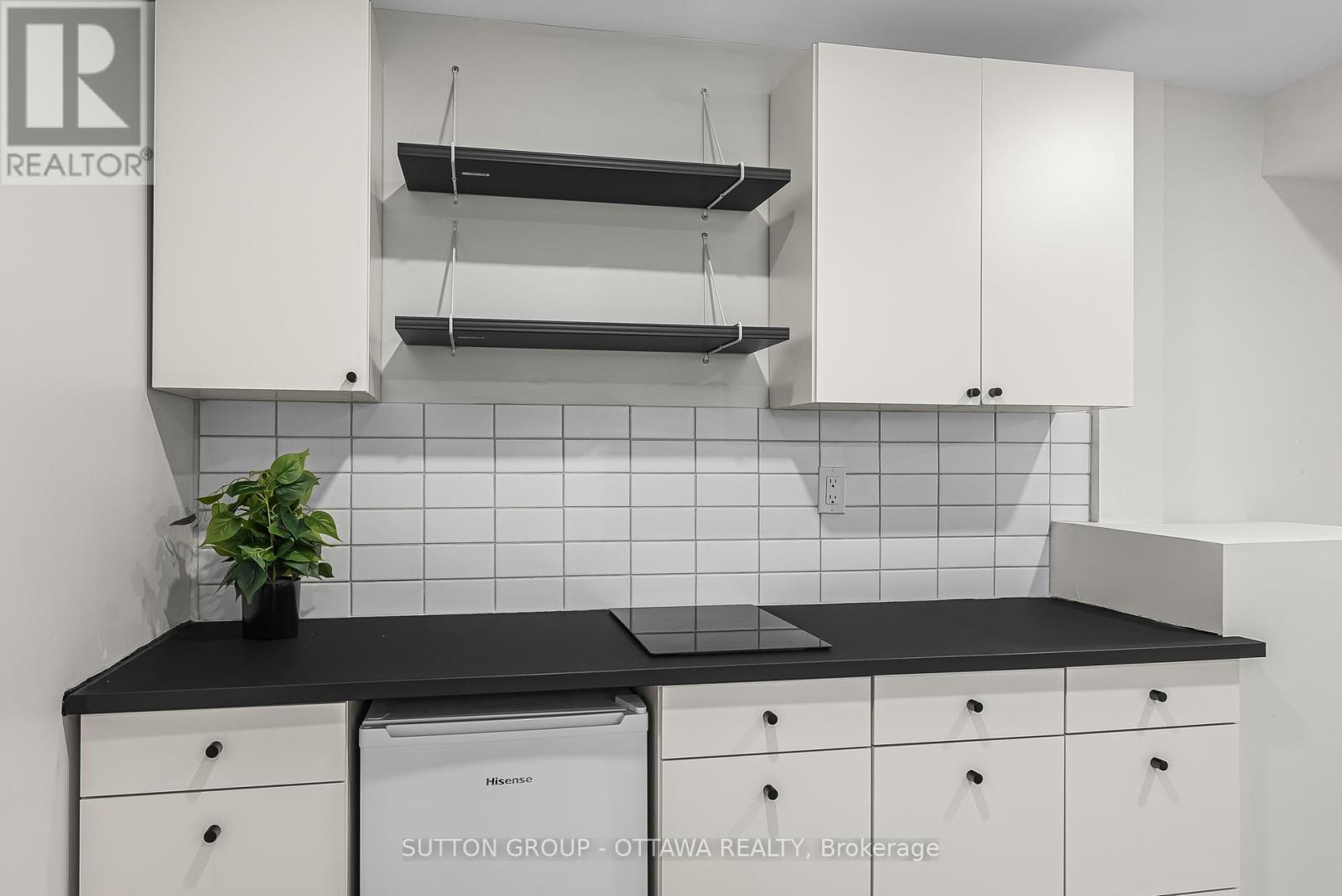 Photo 9 of 6651 Tooney Drive, Ottawa ON