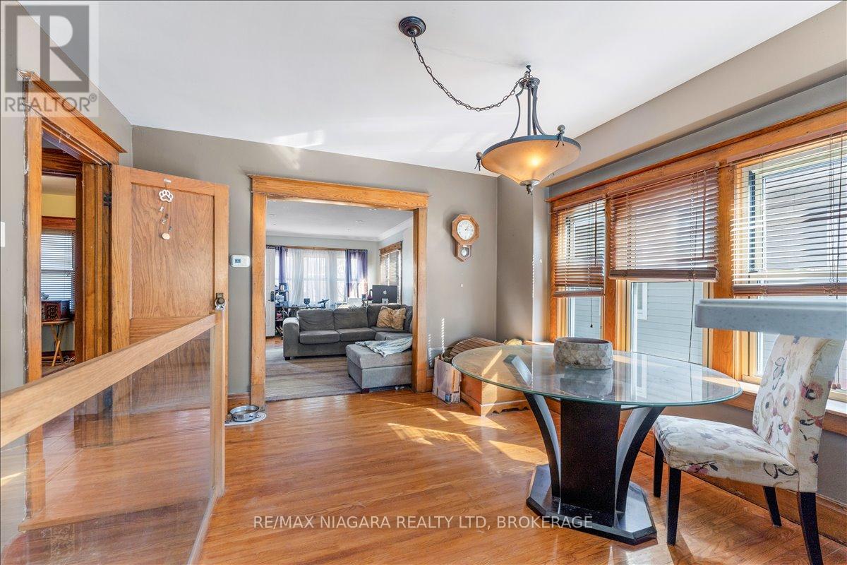 Photo 25 of 53 Marquis Street, St Catharines ON