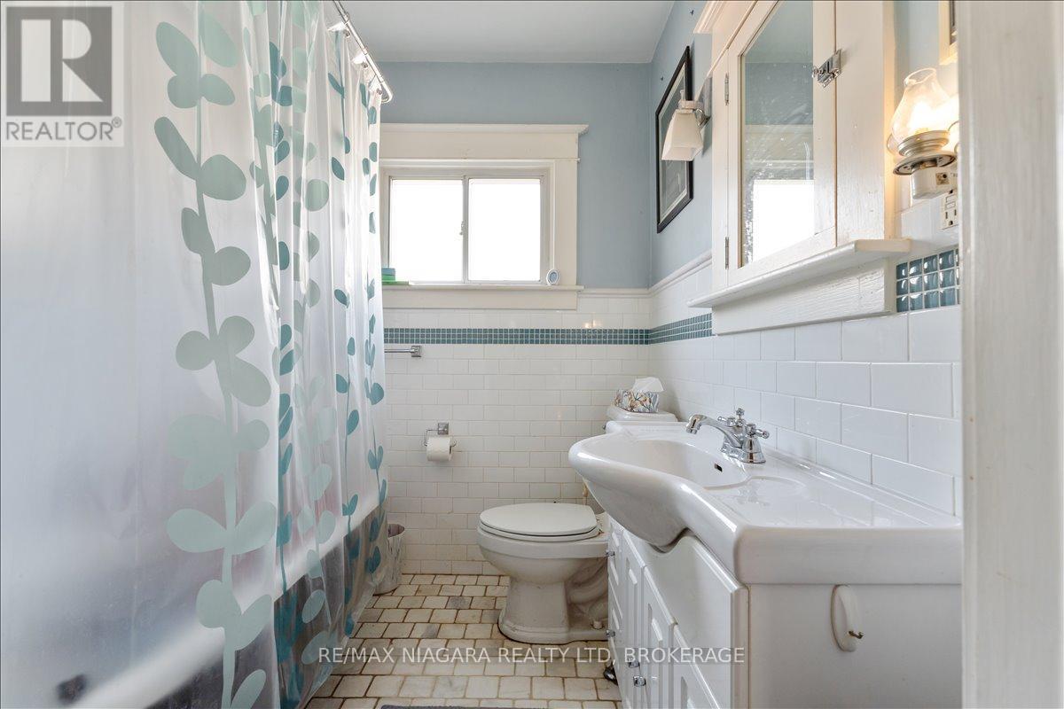 Photo 40 of 53 Marquis Street, St Catharines ON