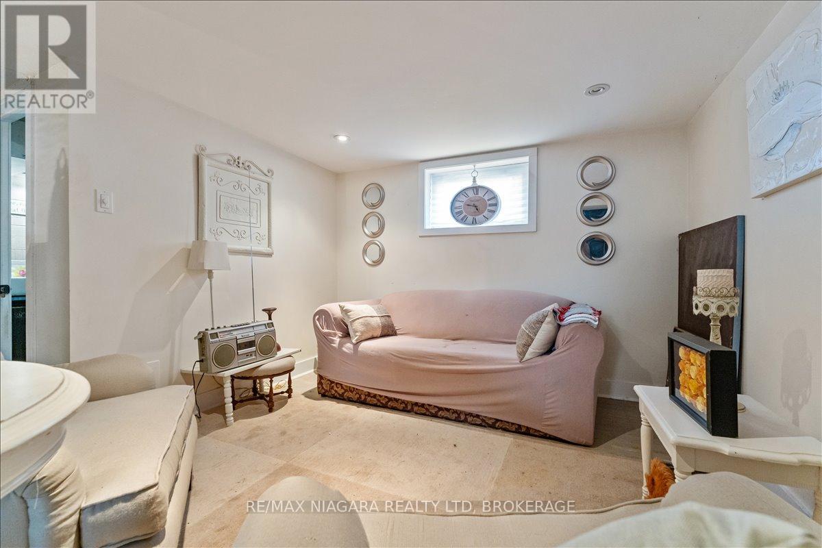 Photo 7 of 53 Marquis Street, St Catharines ON