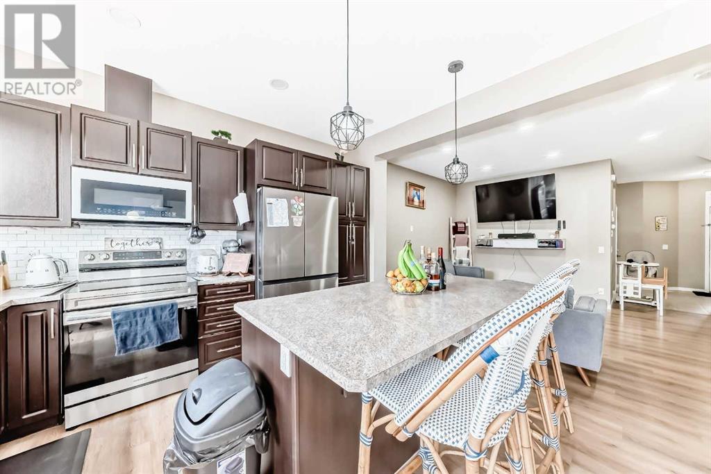 Single Family House for Sale in  EVansridge Crescent NW Evanston Calgary 