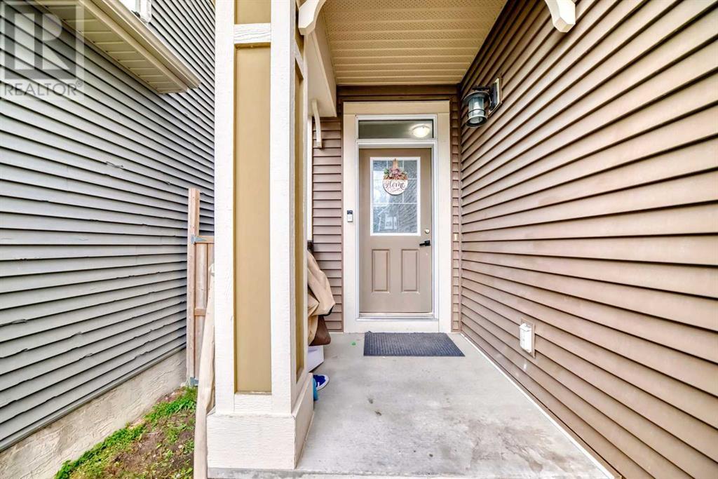 Single Family House for Sale in  EVansridge Crescent NW Evanston Calgary 