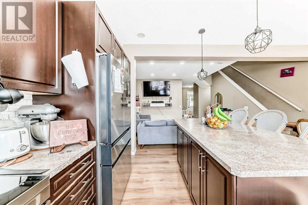 Single Family House for Sale in  EVansridge Crescent NW Evanston Calgary 