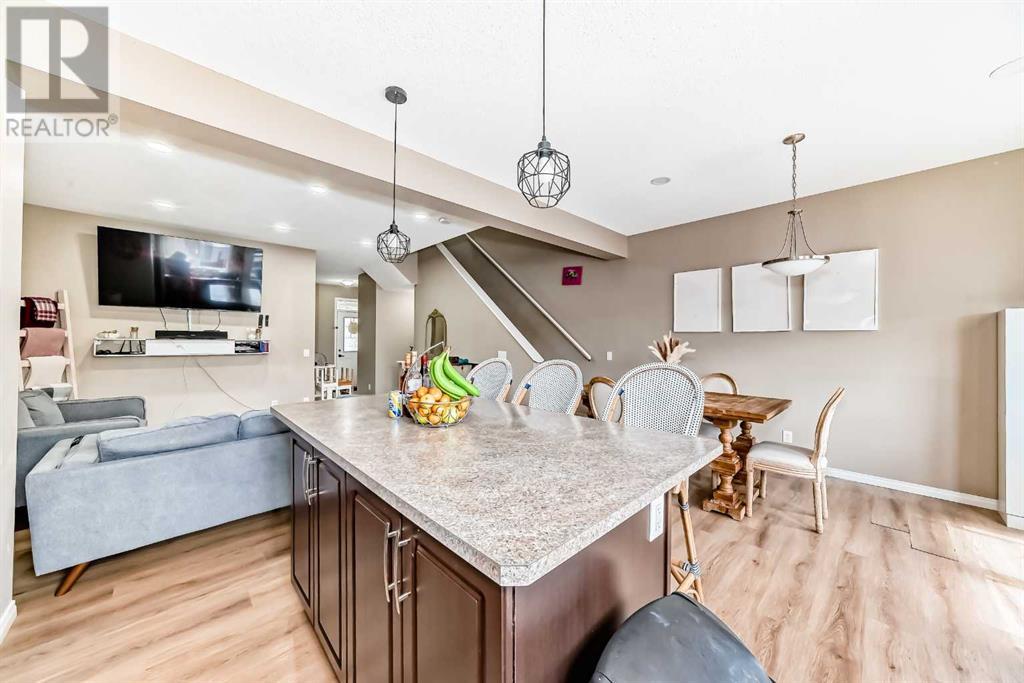 Single Family House for Sale in  EVansridge Crescent NW Evanston Calgary 