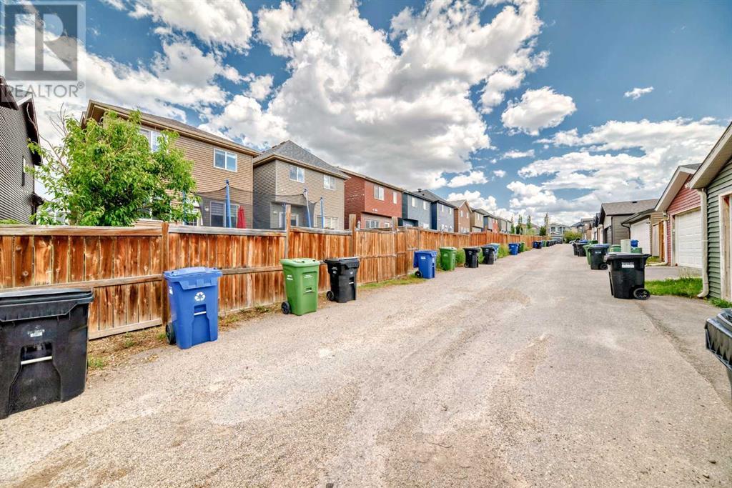 Single Family House for Sale in  EVansridge Crescent NW Evanston Calgary 