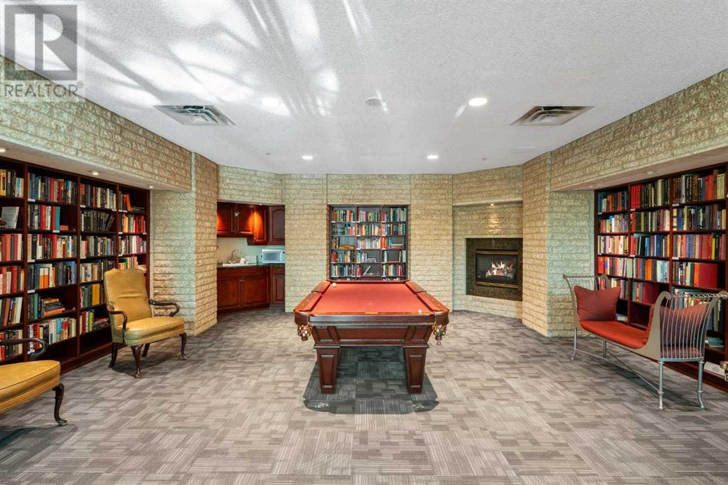 Single Family House for Sale in    Avenue SW Eau Claire Calgary 