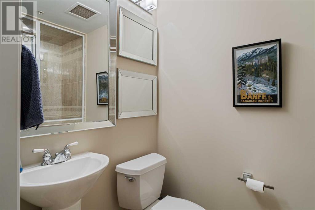 Single Family House for Sale in    Avenue SW Eau Claire Calgary 