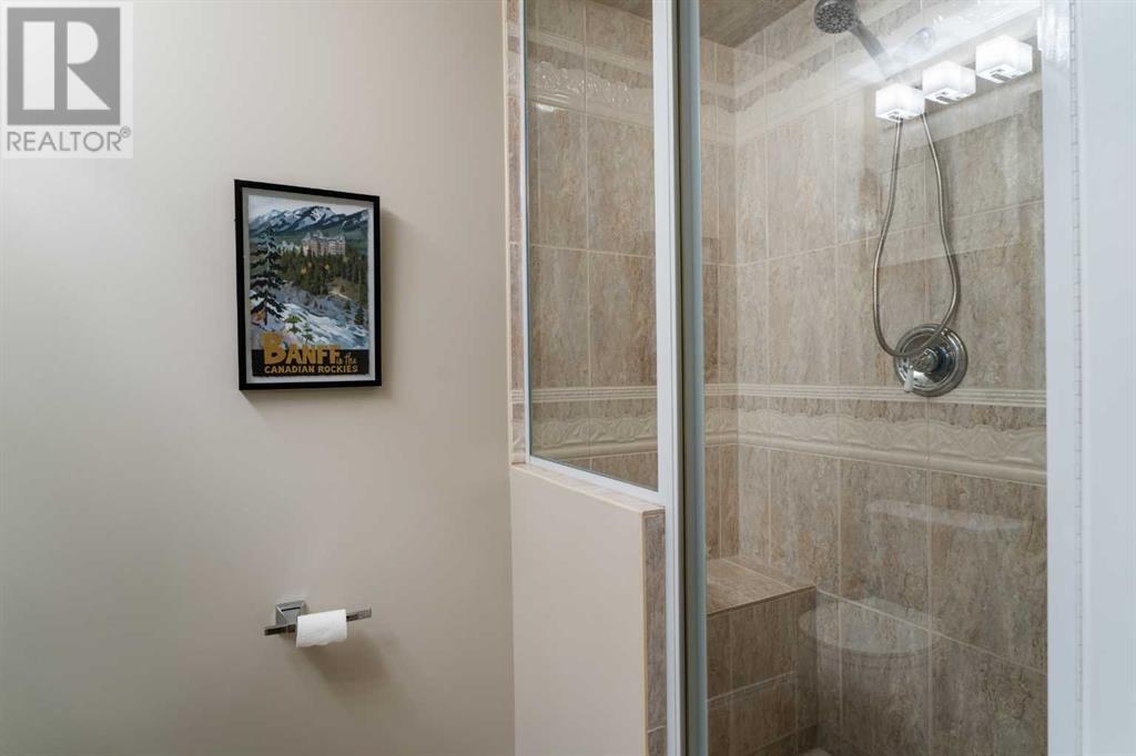 Single Family House for Sale in    Avenue SW Eau Claire Calgary 