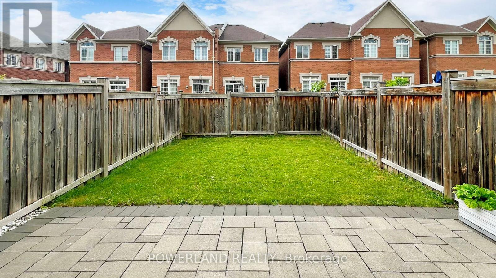 Single Family House for Sale in  SPRUCE PINE CRESCENT Vaughan (Patterson) 