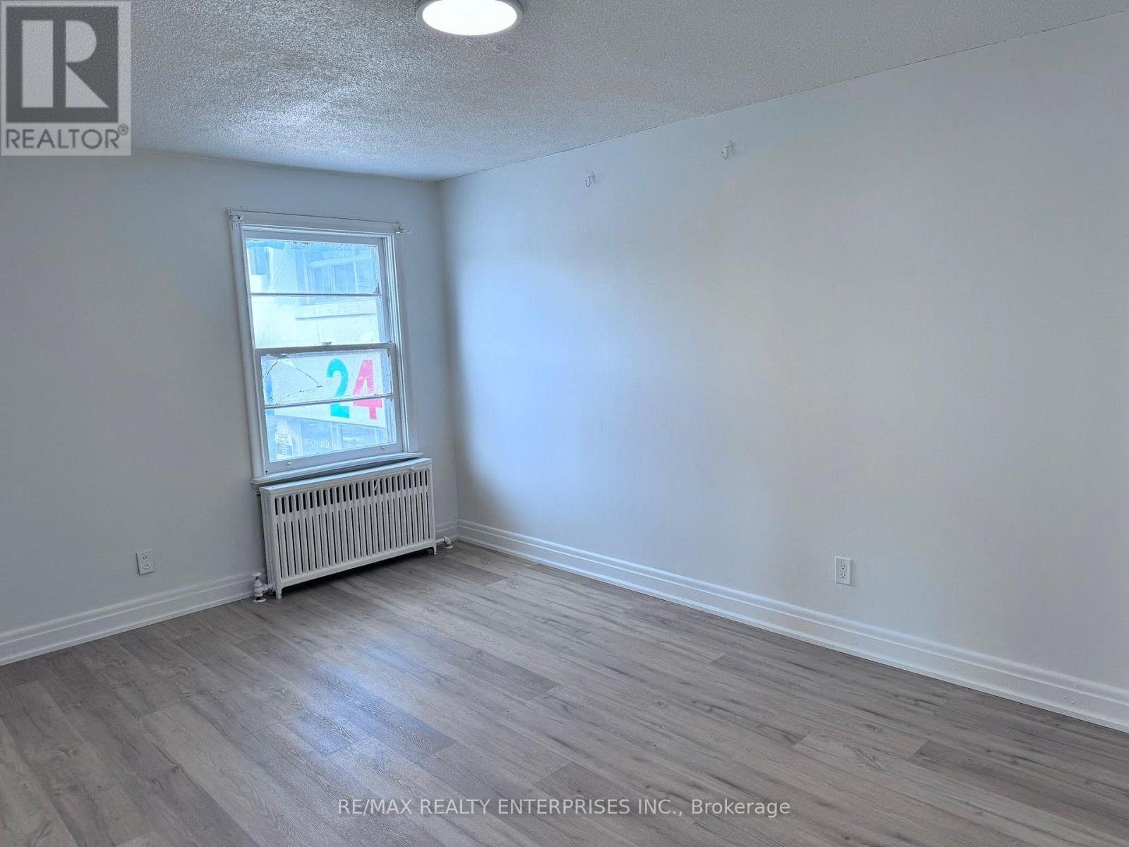 Photo 7 of 1187 Hurontario Street, Mississauga ON