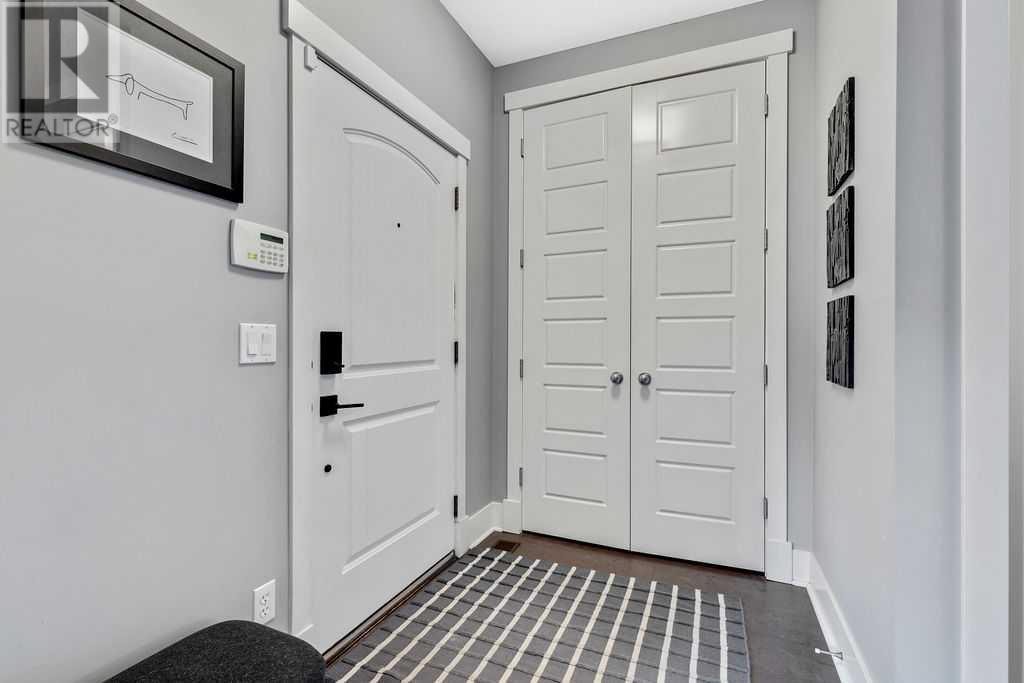 2320 22 Street NW, Calgary, Alberta