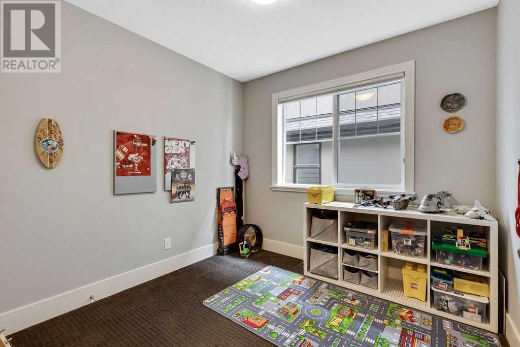 Single Family House for Sale in   Street NW Banff Trail Calgary 