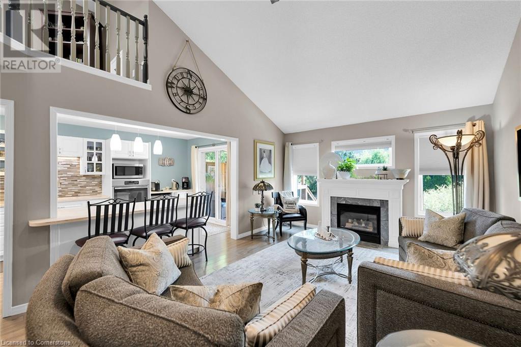 Photo 8 of 5126 St Georges Drive, Beamsville ON