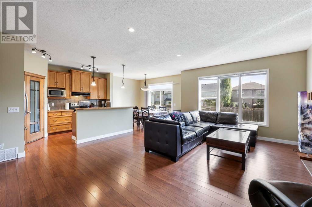 Single Family House for Sale in  Copperstone Place SE Copperfield Calgary 