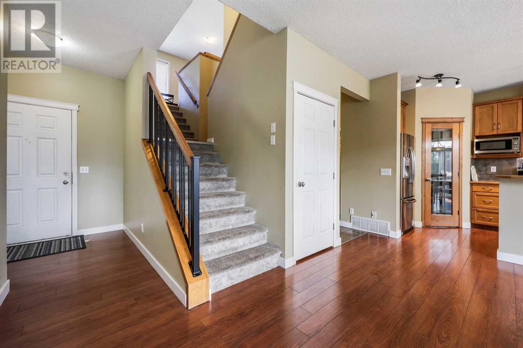 Single Family House for Sale in  Copperstone Place SE Copperfield Calgary 