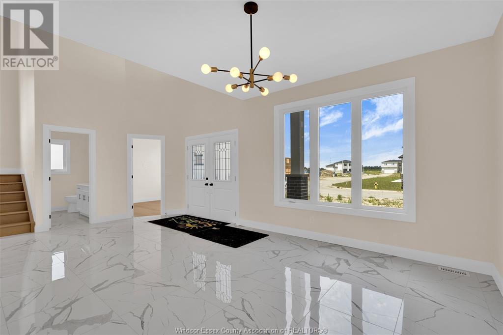 Photo 15 of 2572 Mayfair, Lasalle ON
