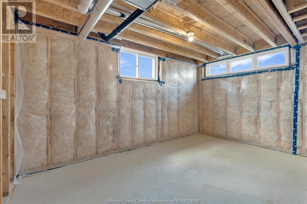 Photo 28 of 2572 Mayfair, Lasalle ON