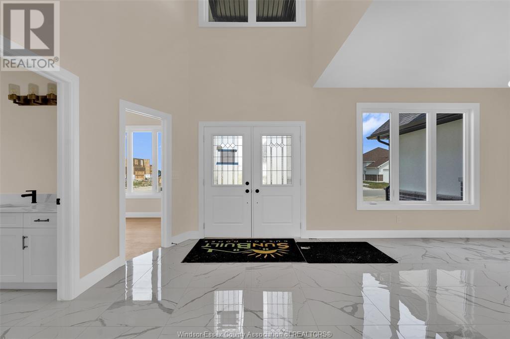 Photo 20 of 2572 Mayfair, Lasalle ON