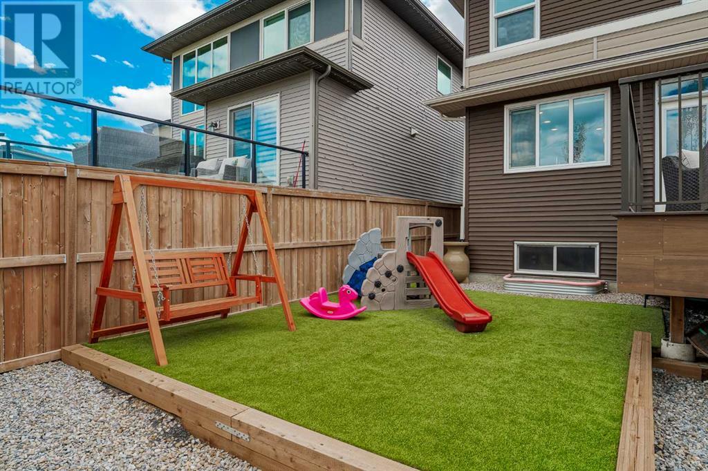 Single Family House for Sale in  Carringvue Manor NW Carrington Calgary 