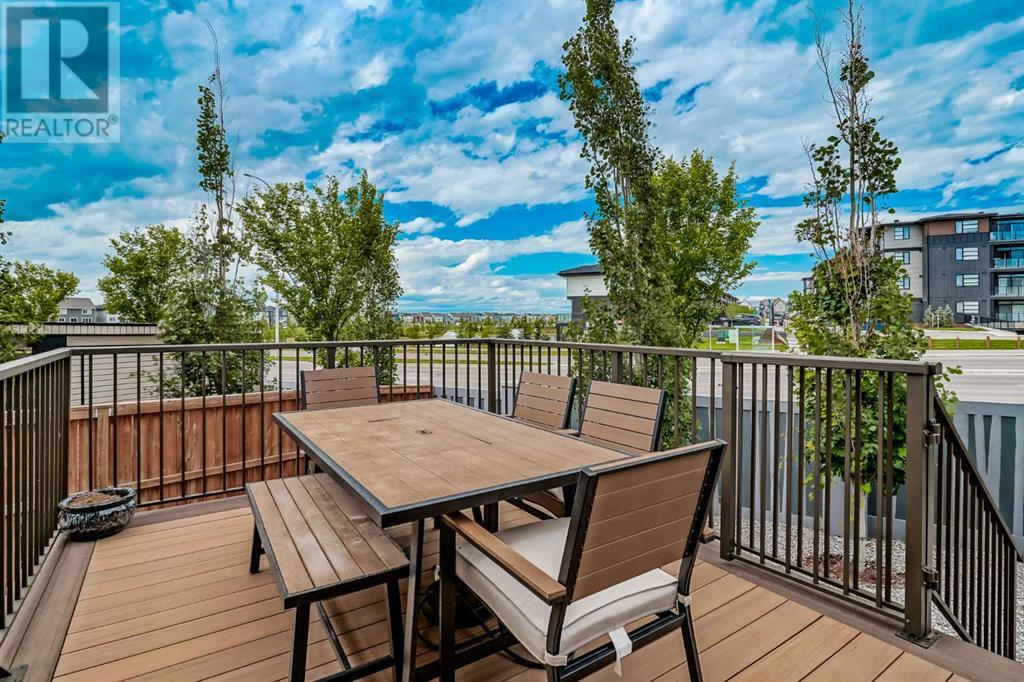 Single Family House for Sale in  Carringvue Manor NW Carrington Calgary 