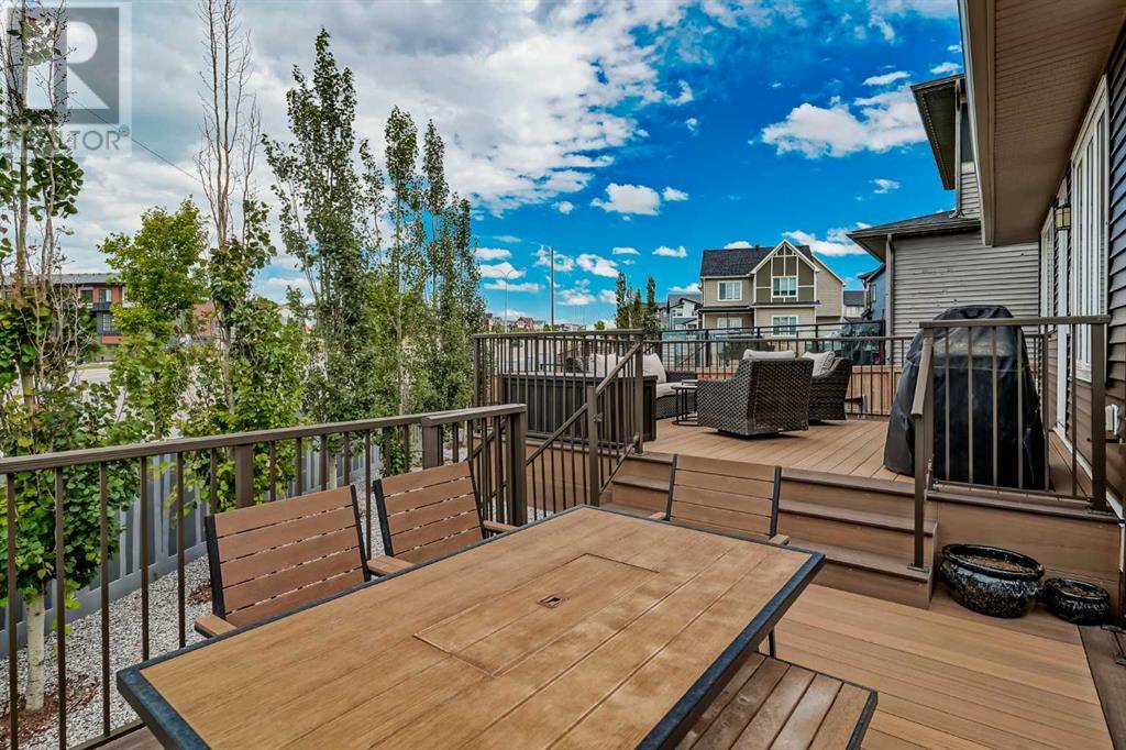 Single Family House for Sale in  Carringvue Manor NW Carrington Calgary 