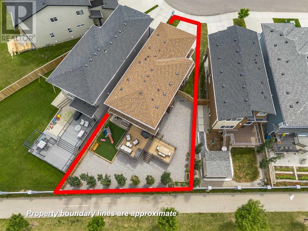 Single Family House for Sale in  Carringvue Manor NW Carrington Calgary 