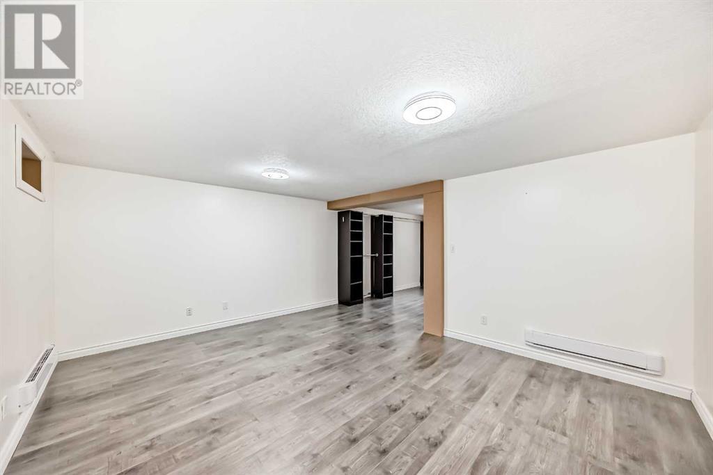 Single Family House Bungalow for Sale in  Kirby Place SW Kingsland Calgary 