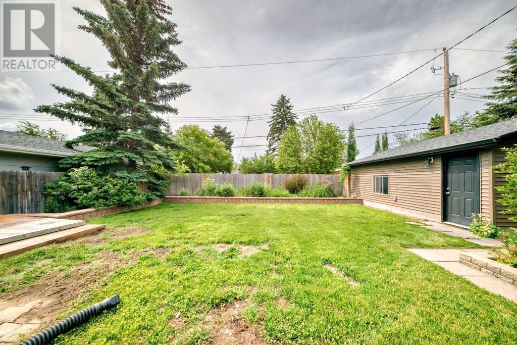 Single Family House Bungalow for Sale in  Kirby Place SW Kingsland Calgary 