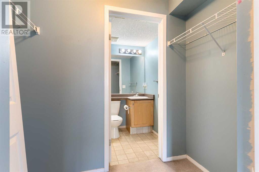 Single Family House for Sale in    Avenue SE McKenzie Towne Calgary 