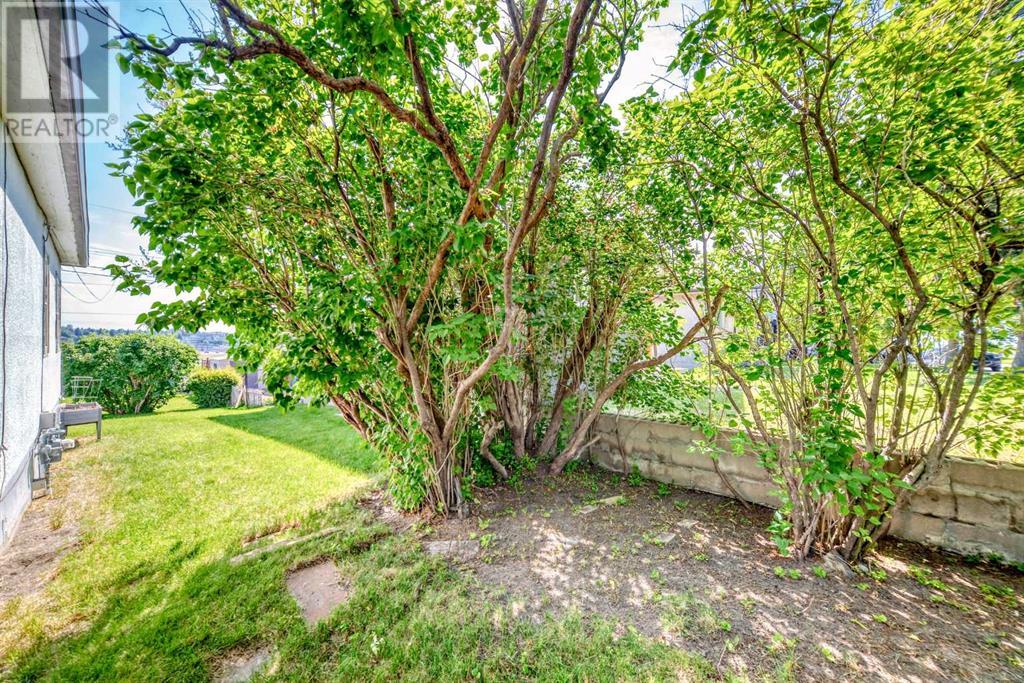 Single Family House Bungalow for Sale in  Child Avenue NE Renfrew Calgary 