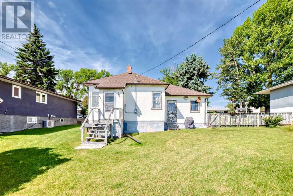 Single Family House Bungalow for Sale in  Child Avenue NE Renfrew Calgary 