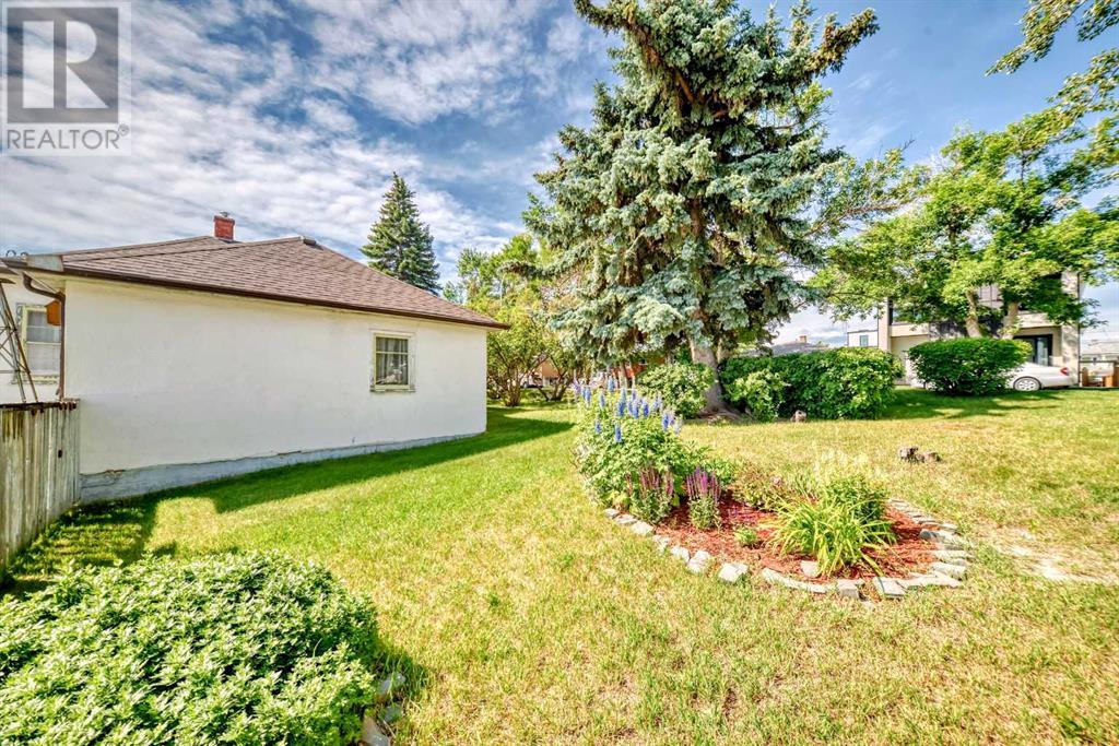 Single Family House Bungalow for Sale in  Child Avenue NE Renfrew Calgary 