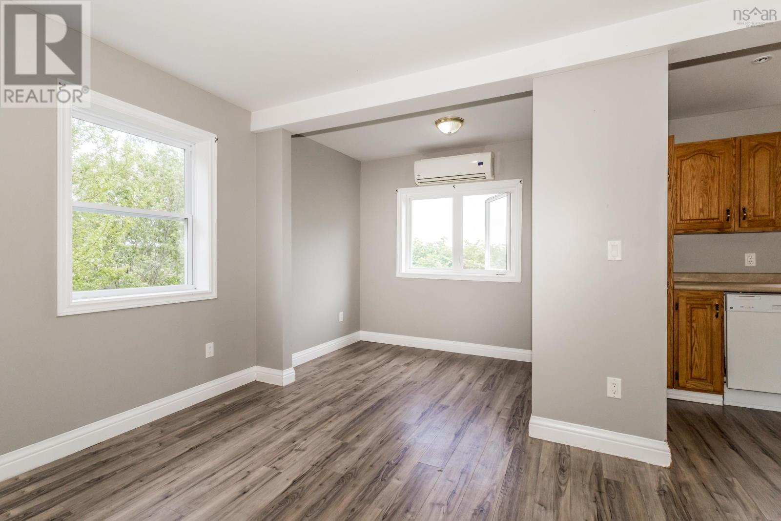 Single Family House for Sale in  Old School House Road Mount Pleasant 