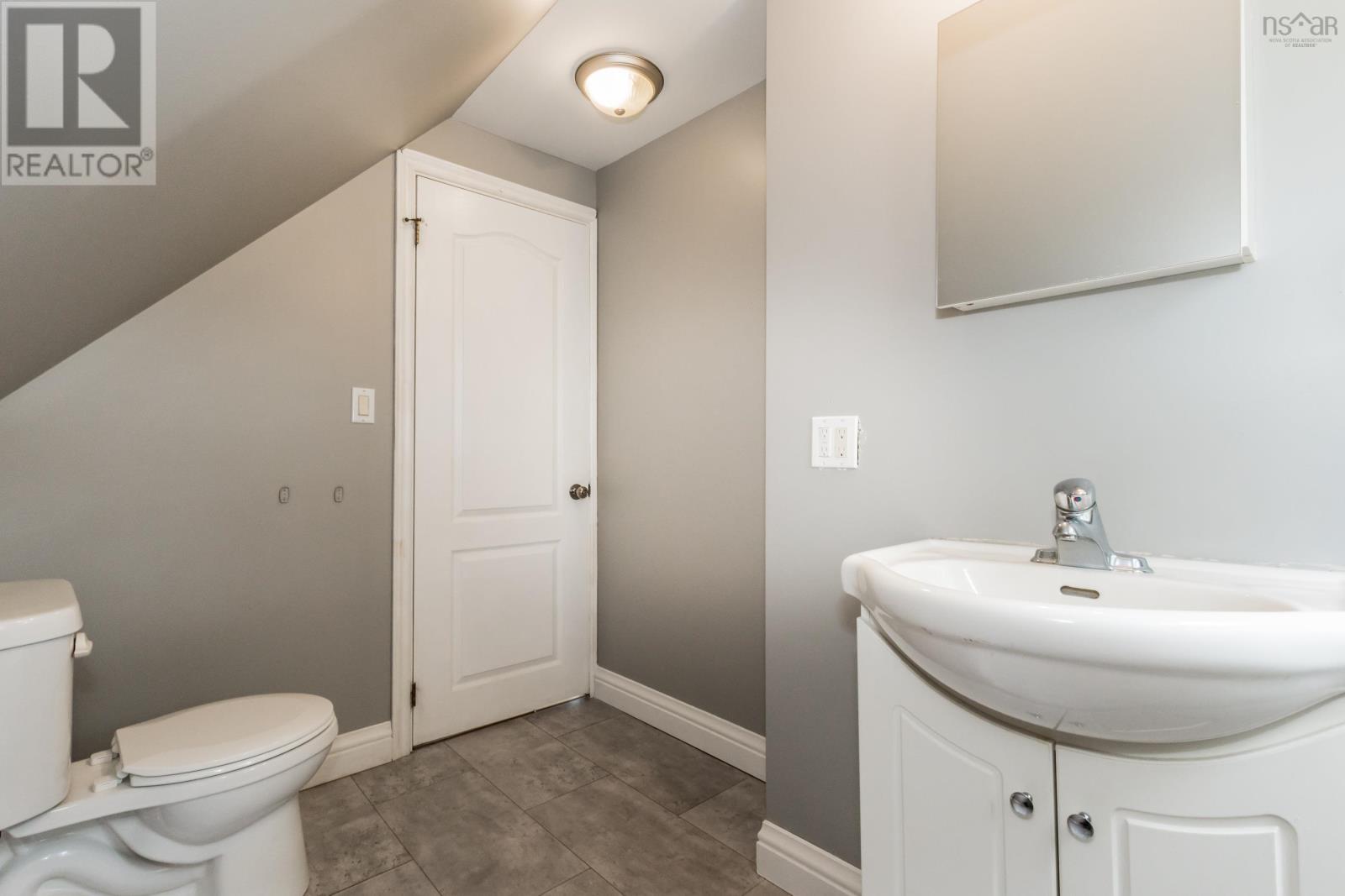 Single Family House for Sale in  Old School House Road Mount Pleasant 