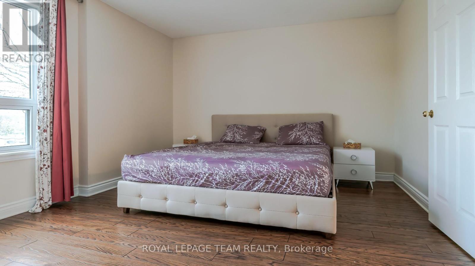 Photo 2 of 123 Queensbury Drive, Ottawa ON