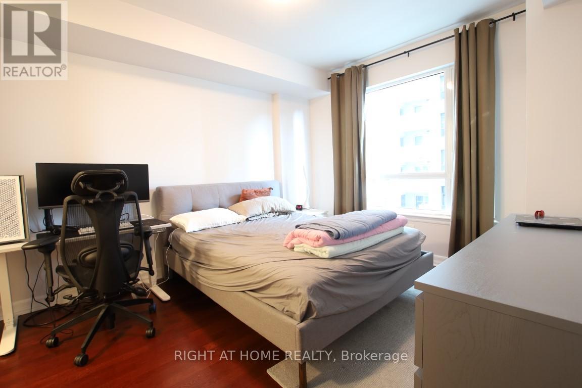 Photo 11 of 308 200 Besserer Street, Ottawa ON