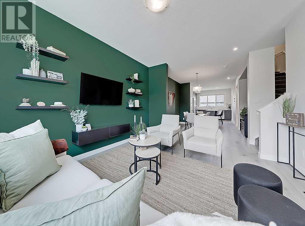 Single Family House for Sale in  Wolf Creek Drive SE Wolf Willow Calgary 