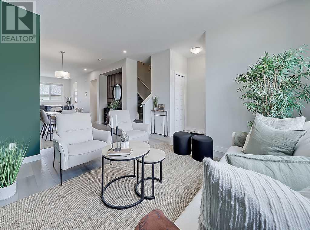Single Family House for Sale in  Wolf Creek Drive SE Wolf Willow Calgary 