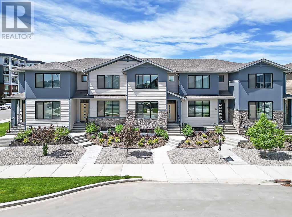 Single Family House for Sale in  Wolf Creek Drive SE Wolf Willow Calgary 