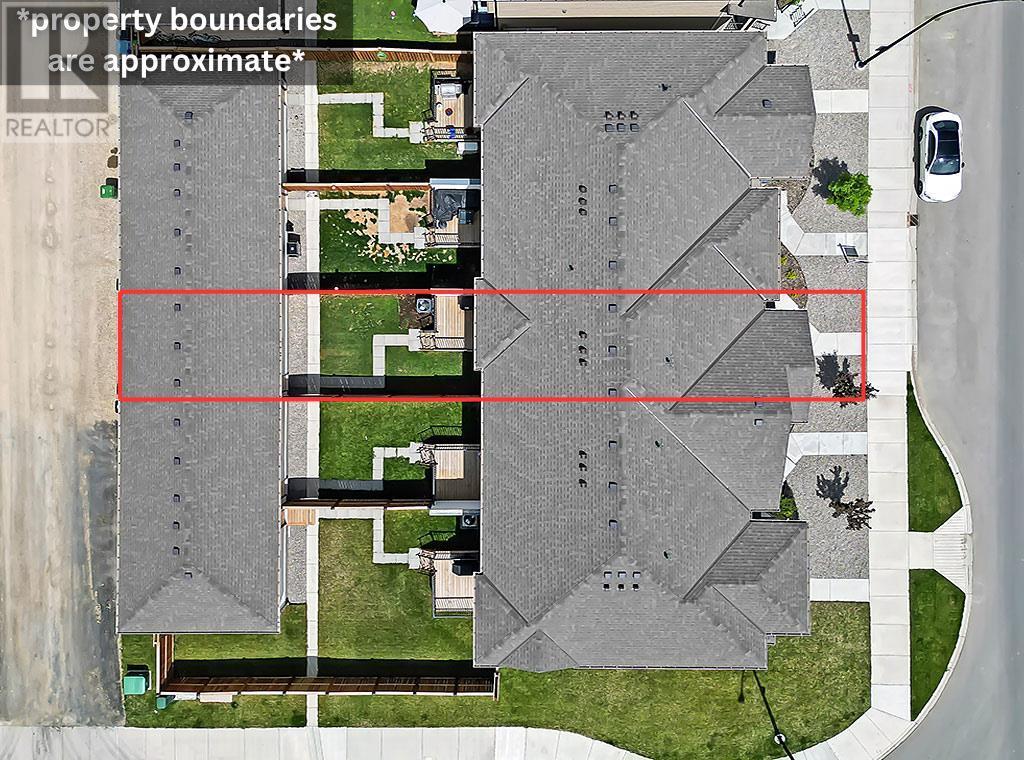 Single Family House for Sale in  Wolf Creek Drive SE Wolf Willow Calgary 