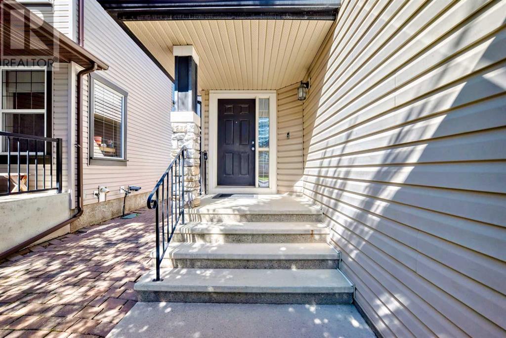 Single Family House for Sale in  Everstone Drive SW Evergreen Calgary 