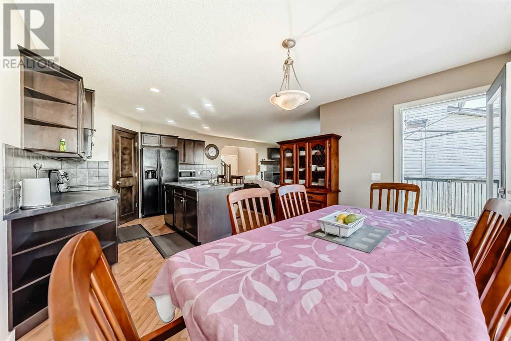 Single Family House for Sale in  Everstone Drive SW Evergreen Calgary 